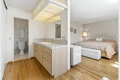 10730 La Roda Dr, Cupertino, CA 95014 - Photo 16