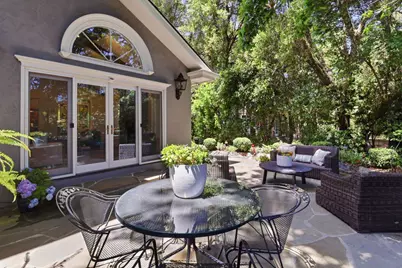 90 Holbrook Ln, Atherton, CA 94027 - Photo 24