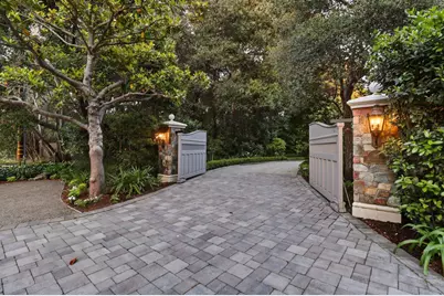 90 Holbrook Ln, Atherton, CA 94027 - Photo 58