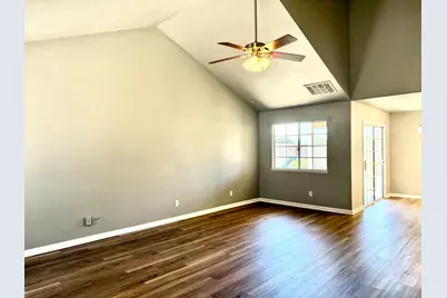 8665 N Cedar Ave 128, Fresno, CA 93720 - Photo 6