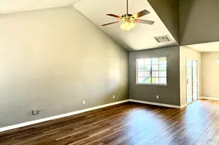 8665 N Cedar Ave 128, Fresno, CA 93720 - Photo 6