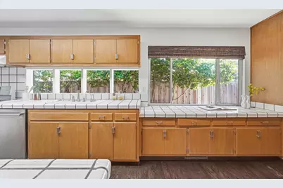 330 Hillview Dr, Fremont, CA 94536 - Photo 18
