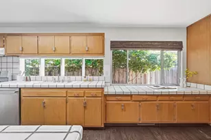 330 Hillview Dr, Fremont, CA 94536 - Photo 18