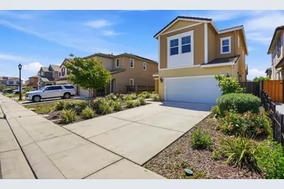 221 Caputo Cir, Oakley, CA 94561 - Photo 2