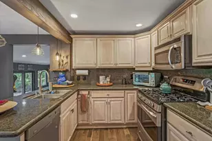 21477 Old Mine Rd, Los Gatos, CA 95033 - Photo 10