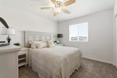 1381 Riverbank Dr, Madera, CA 93637 - Photo 32