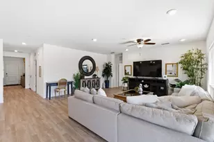 1381 Riverbank Dr, Madera, CA 93637 - Photo 8
