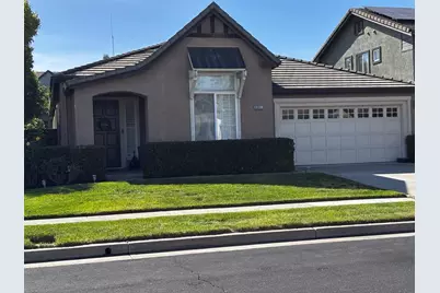 8881 Zinnia St, Gilroy, CA 95020 - Photo 1