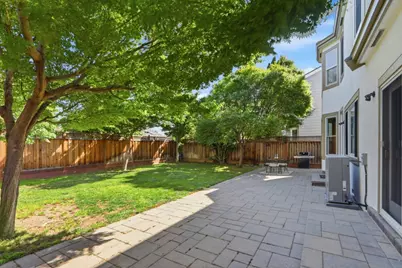 1424 Rosecrest Ter, San Jose, CA 95126 - Photo 52
