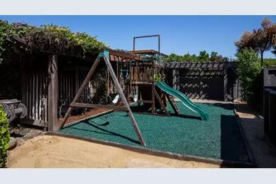 1310 Harwalt Dr, Los Altos, CA 94024 - Photo 30