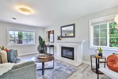 263 E Hemlock Ave, Sunnyvale, CA 94085 - Photo 2