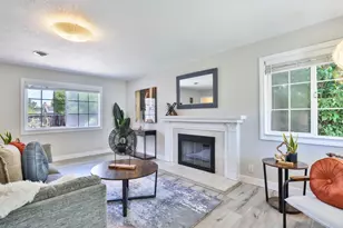 263 E Hemlock Ave, Sunnyvale, CA 94085 - Photo 2