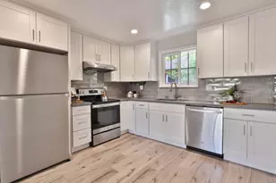 263 E Hemlock Ave, Sunnyvale, CA 94085 - Photo 8