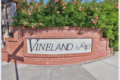 5645 Bergamo Ct, San Jose, CA 95118 - Photo 2