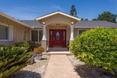 1027 Edmonds Ct, Sunnyvale, CA 94087 - Photo 2
