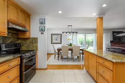 1027 Edmonds Ct, Sunnyvale, CA 94087 - Photo 14