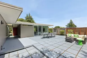 2236 Bunker Hill Dr, San Mateo, CA 94402 - Photo 2