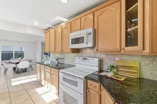2907 Queens Estates Ct, San Jose, CA 95135 - Photo 16