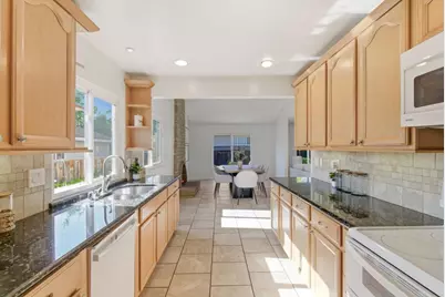 2907 Queens Estates Ct, San Jose, CA 95135 - Photo 18