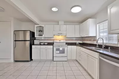 434 Hibiscus Ct, East Palo Alto, CA 94303 - Photo 12