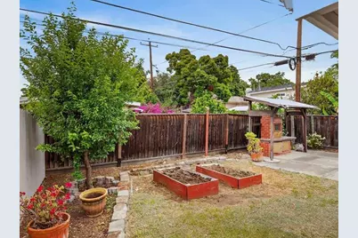 10525 Barnhart Ct, Cupertino, CA 95014 - Photo 24