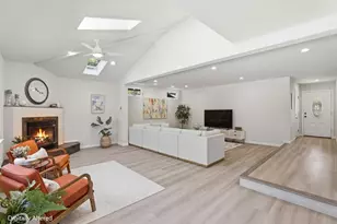 200 Cortez St, Capitola, CA 95010 - Photo 8