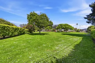 200 Cortez St, Capitola, CA 95010 - Photo 38