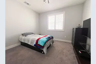 936 Jaguar Pl, Gilroy, CA 95020 - Photo 20