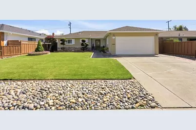 1126 W Knickerbocker Dr, Sunnyvale, CA 94087 - Photo 1