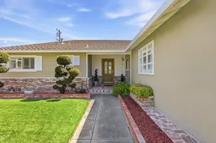 1126 W Knickerbocker Dr, Sunnyvale, CA 94087 - Photo 8