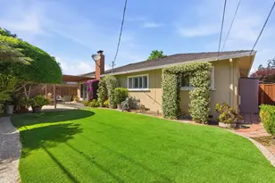 1126 W Knickerbocker Dr, Sunnyvale, CA 94087 - Photo 36