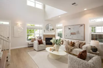 819 Warner Ct, Mountain View, CA 94043 - Photo 4