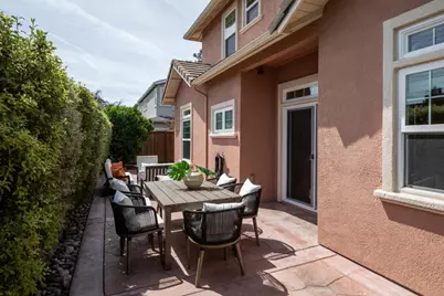 819 Warner Ct, Mountain View, CA 94043 - Photo 24
