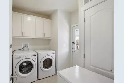 1350 Oakland 34, San Jose, CA 95112 - Photo 24