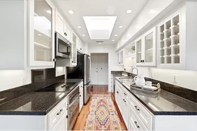 617 Forest Ave, Palo Alto, CA 94301 - Photo 8