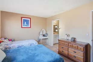1825 Cherokee Dr 2, Salinas, CA 93906 - Photo 12