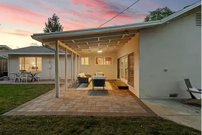 18366 Clemson Ave, Saratoga, CA 95070 - Photo 24