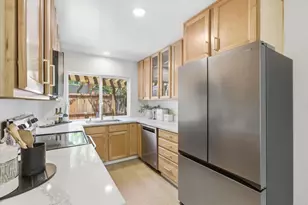 10157 Camberley Ln, Cupertino, CA 95014 - Photo 4