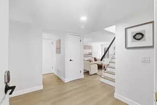10157 Camberley Ln, Cupertino, CA 95014 - Photo 16