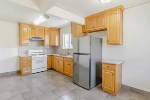 1084 S Second St, San Jose, CA 95112 - Photo 4