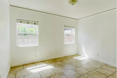 1084 S 2nd St, San Jose, CA 95112 - Photo 12
