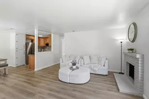 709 Whitewater Ct, San Jose, CA 95133 - Photo 4