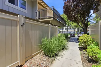 709 Whitewater Ct, San Jose, CA 95133 - Photo 30