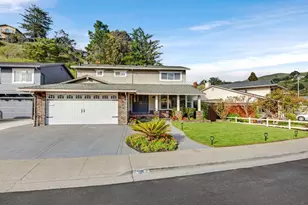 12 Yellowstone Way, Pacifica, CA 94044 - Photo 2