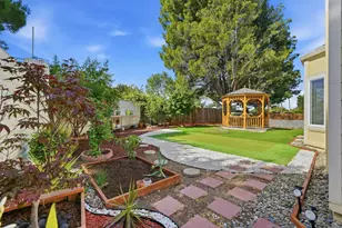 668 Erie Cir, Milpitas, CA 95035 - Photo 2