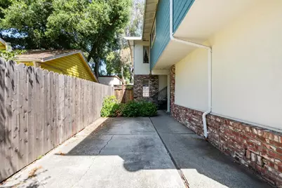 1110 Allerton St, Redwood City, CA 94063 - Photo 4
