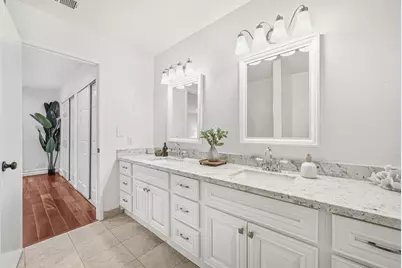 117 Mission Dr, East Palo Alto, CA 94303 - Photo 14
