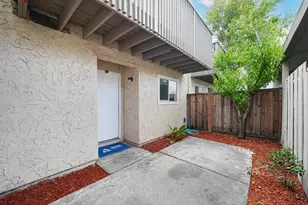 117 Mission Dr, East Palo Alto, CA 94303 - Photo 26