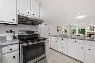 117 Mission Dr, East Palo Alto, CA 94303 - Photo 10