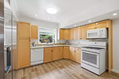 124 Fagundes St, Hayward, CA 94544 - Photo 10